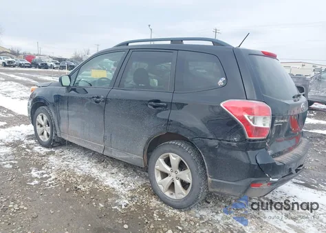 2015 Subaru Forester 2.5I Premium z USA, uszkodzony, nr VIN JF2SJADC2FH596451